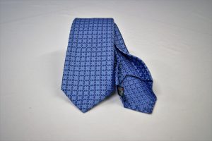 Cravatta Settepieghe - Jacquard – fondo azzurro – COD.7P004 – seta 100% - made in Italy