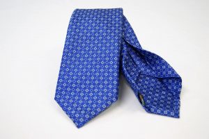Cravatta Settepieghe - Jacquard – fondo blu elettrico – COD.7P008 – seta 100% - made in Italy