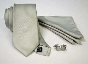 Set Cravatta Pochette Jacquard – Gemelli Acciaio – fondo grigio – COD.SET014– seta 100% - made in Italy