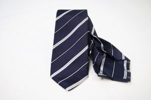 Cravatta Settepieghe - Jacquard – fondo blu con bianco – COD.7P020 – seta 100% - made in Italy