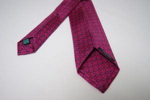 Sevenfold ties – Twill – printed – Fucsia background – Classic design - COD.T7P030 – 100% silk – made in Italy 2