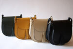 Unicolor Bag Leather Mustard 23x22x9 100% Leather Made in Italy COD.CFS - Image 2