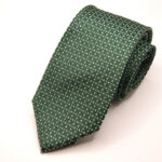 Cravatta Jacquard fondo Verde Disegno Classico seta 100% COD.N043